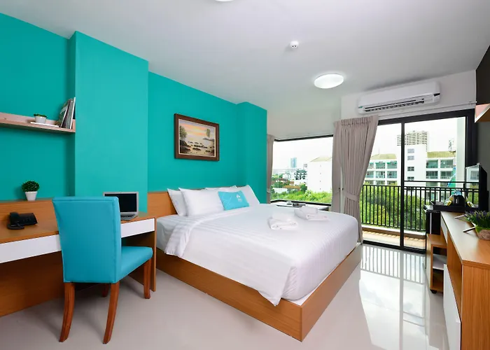 Siri Ratchada Hotel