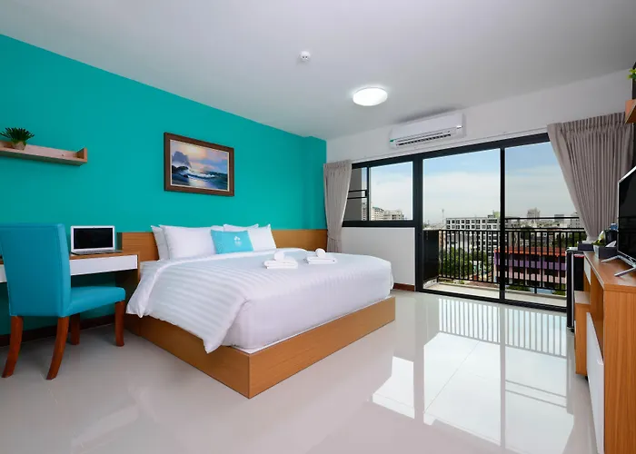 Siri Ratchada Hotel