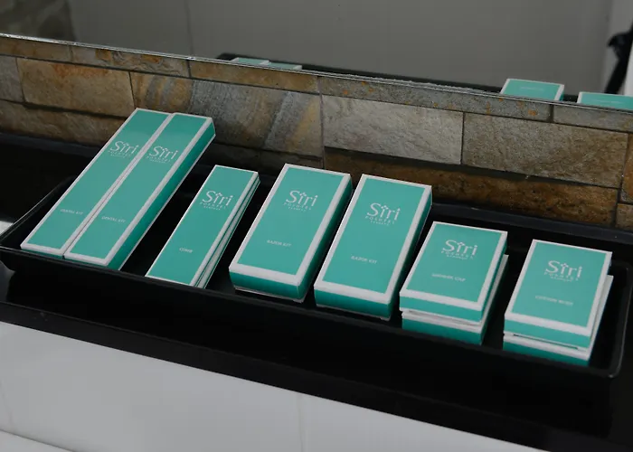 Siri Ratchada Hotel 3*