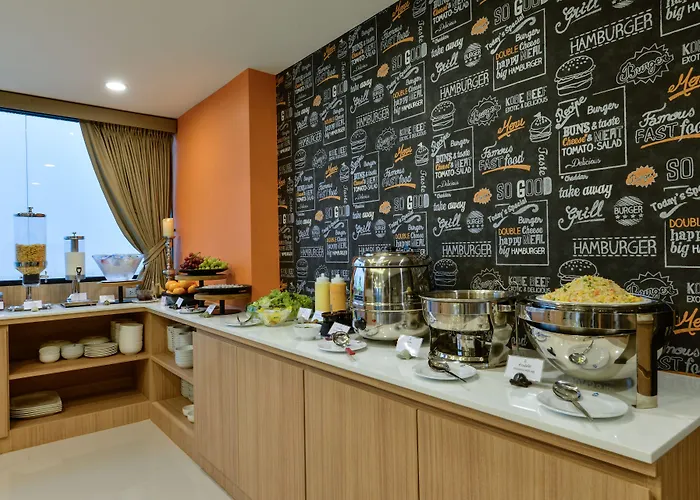 Siri Ratchada Hotel
