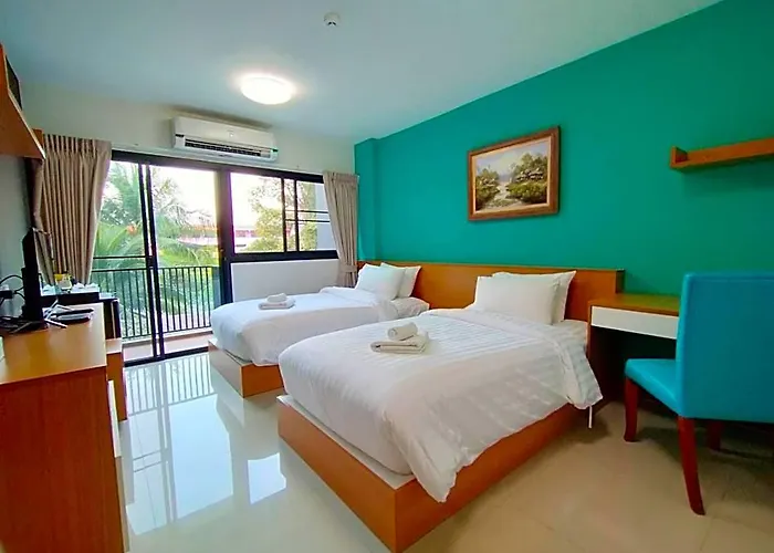 Siri Ratchada Hotel