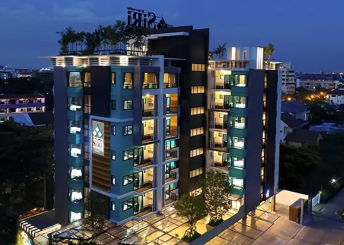 Siri Ratchada Hotel